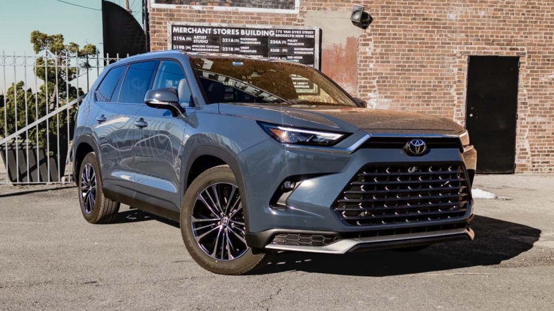 The 2024 Toyota Grand Highlander Hybrid Max Makes Life Easy